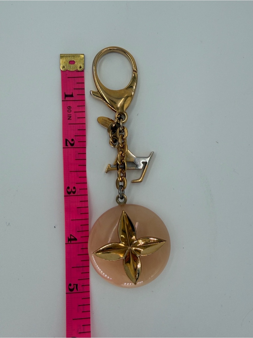 Louis Vuitton Hollow Flower Gold-Tone & Peach Resin LV Flower Bag Charm w/COA - Picture 11 of 12